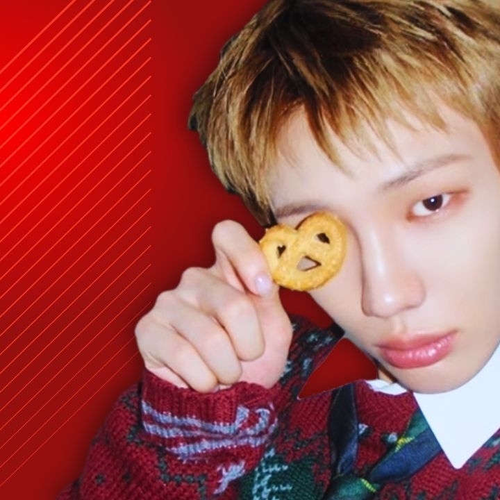 Behind-the-scenes cut of Junhyeok (TNX)