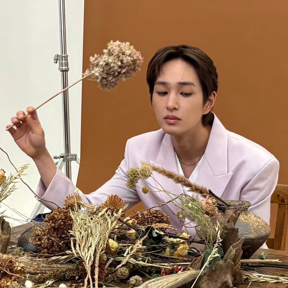 温流 (SHINee)的最新照片