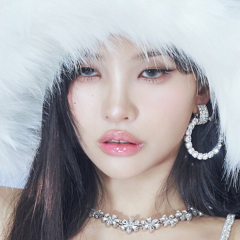 Recent activity shot of Soyeon (i-dle)