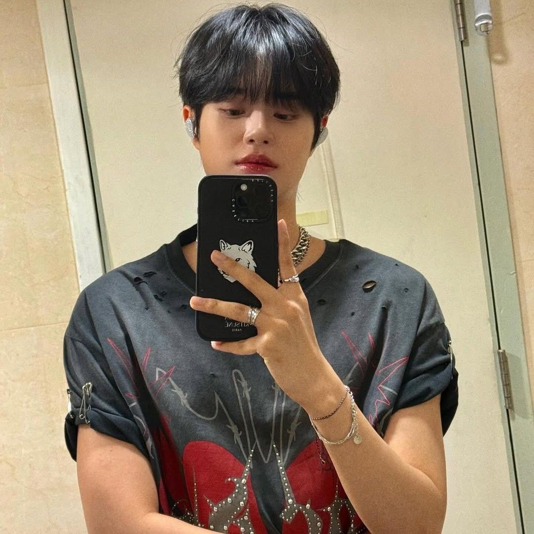 Behind-the-scenes cut of Lee Daehwi (AB6IX)