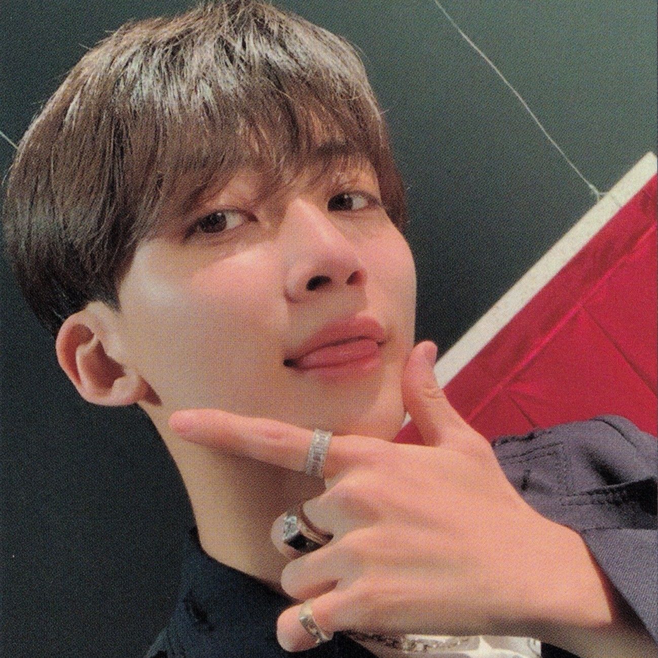Latest photo of Jeonghan (SEVENTEEN)