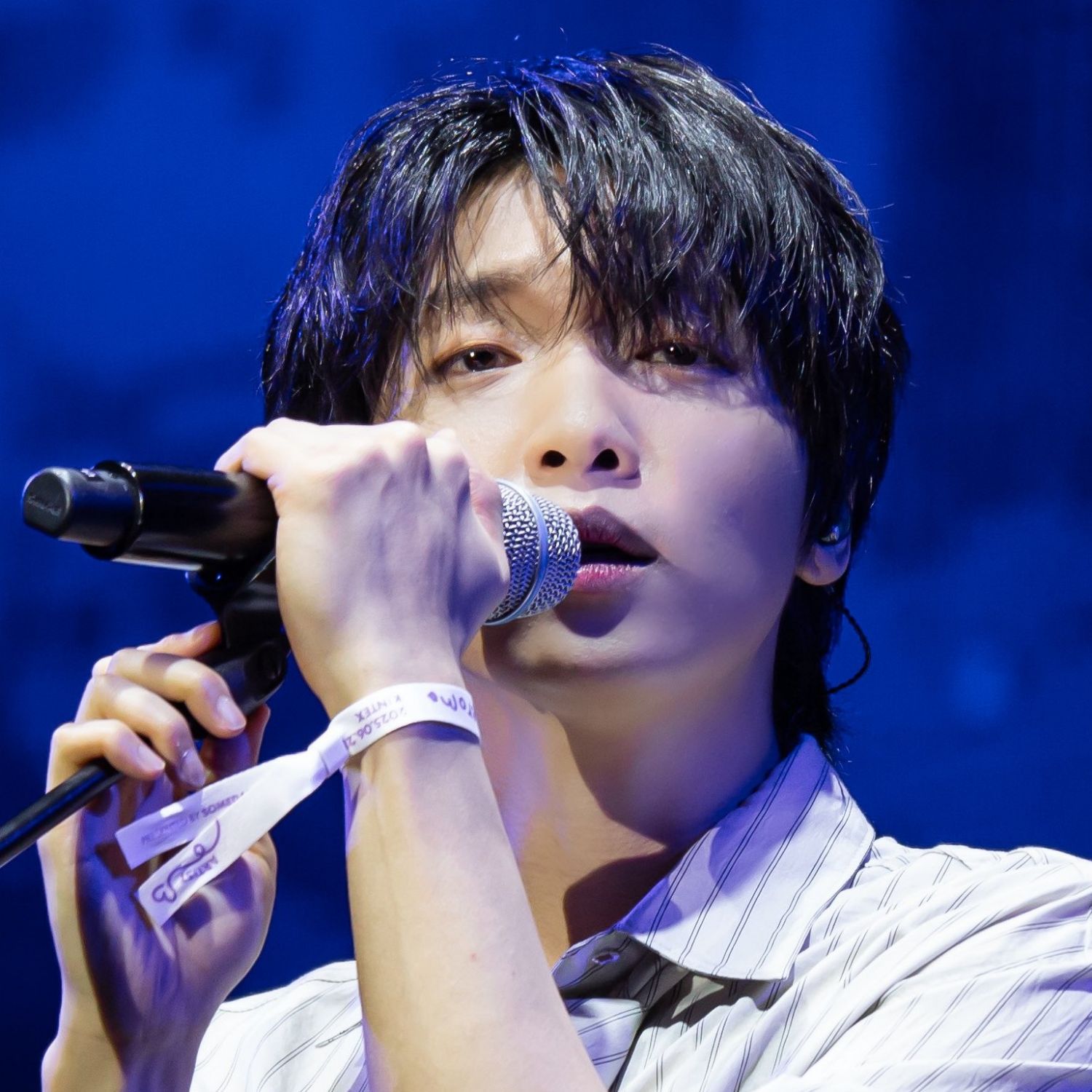 A moment captured by Jeong Sewoon's fan