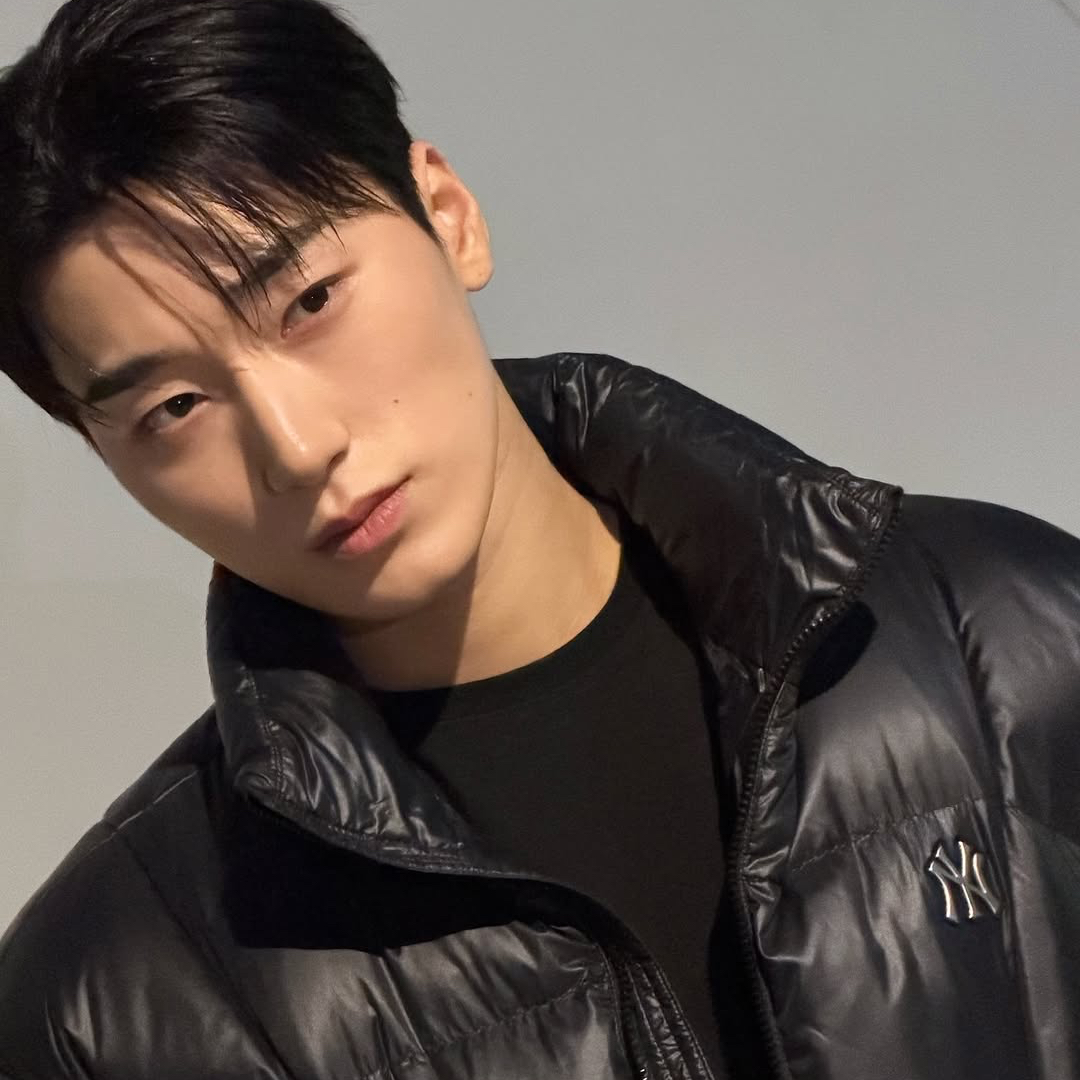 崔傘 (ATEEZ)的最新照片