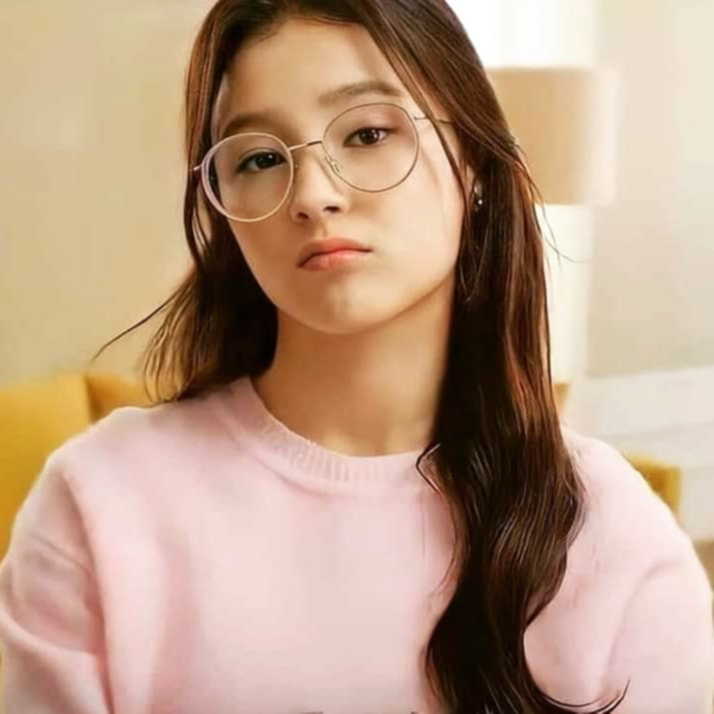 Recent activity shot of MOMOLAND
