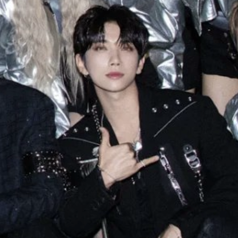 Recent activity shot of Joshua (SEVENTEEN)