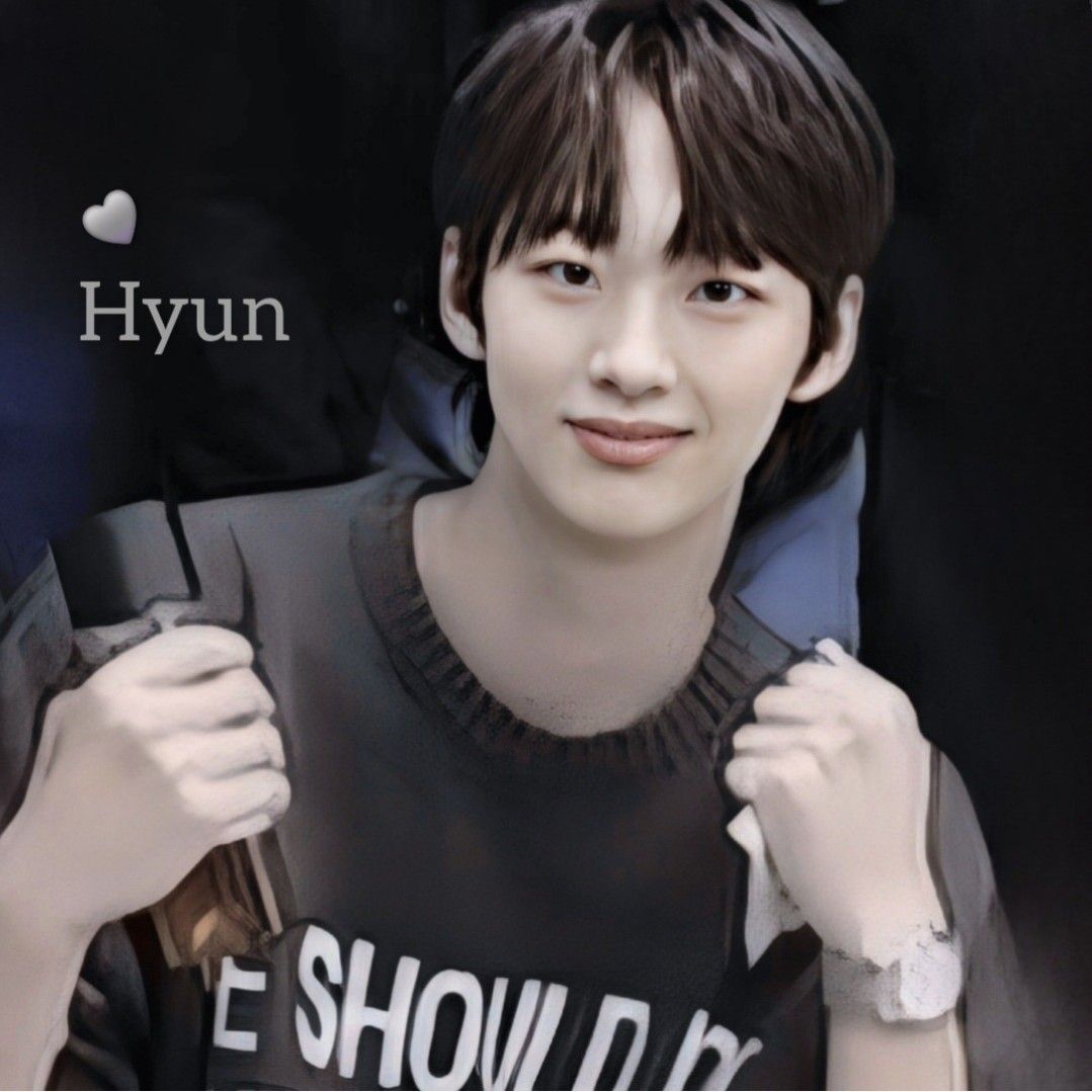 Latest photo of Hyun
