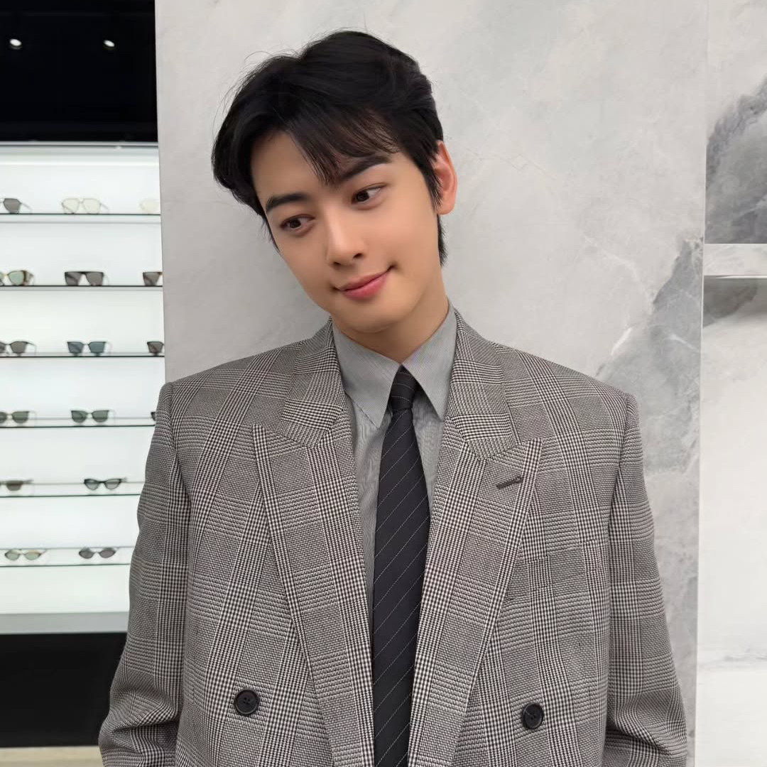 Behind-the-scenes cut of Eunwoo (ASTRO)