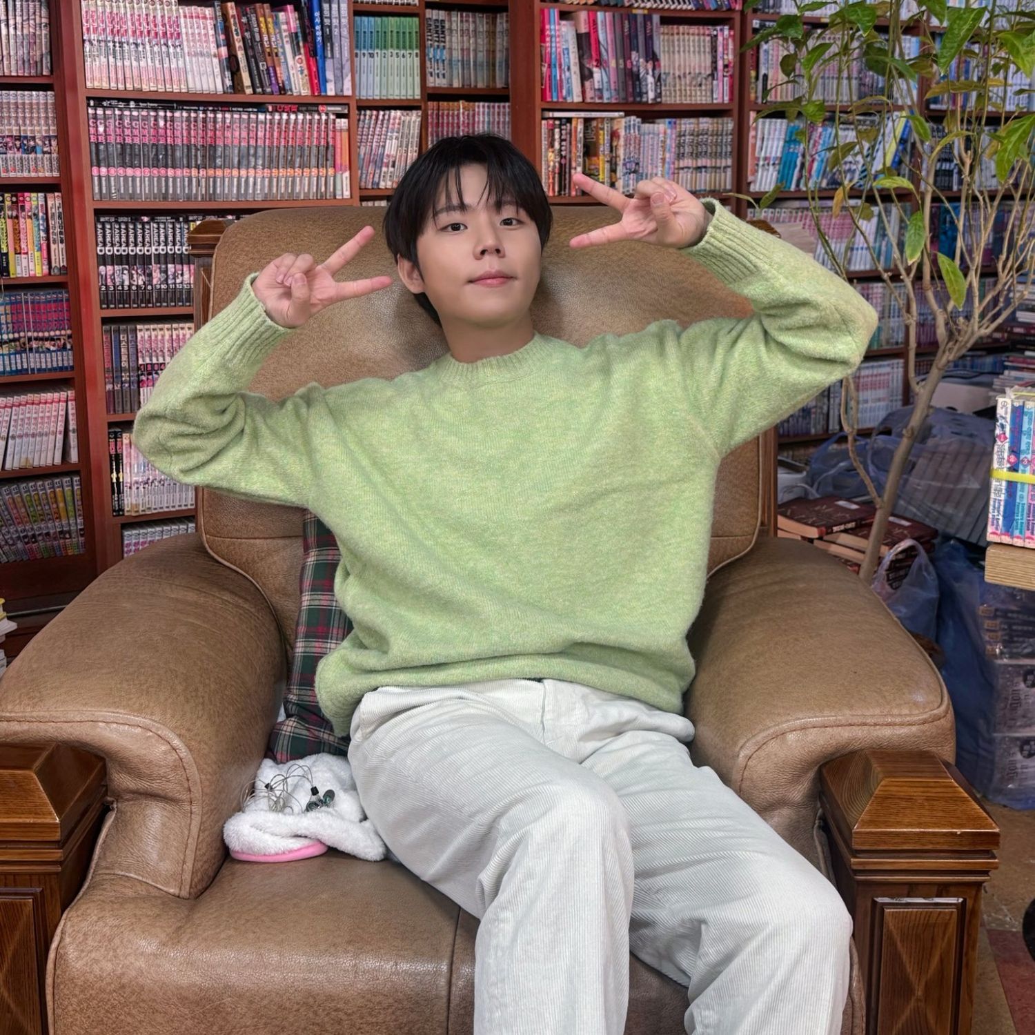 Recent activity shot of Jung Seunghwan