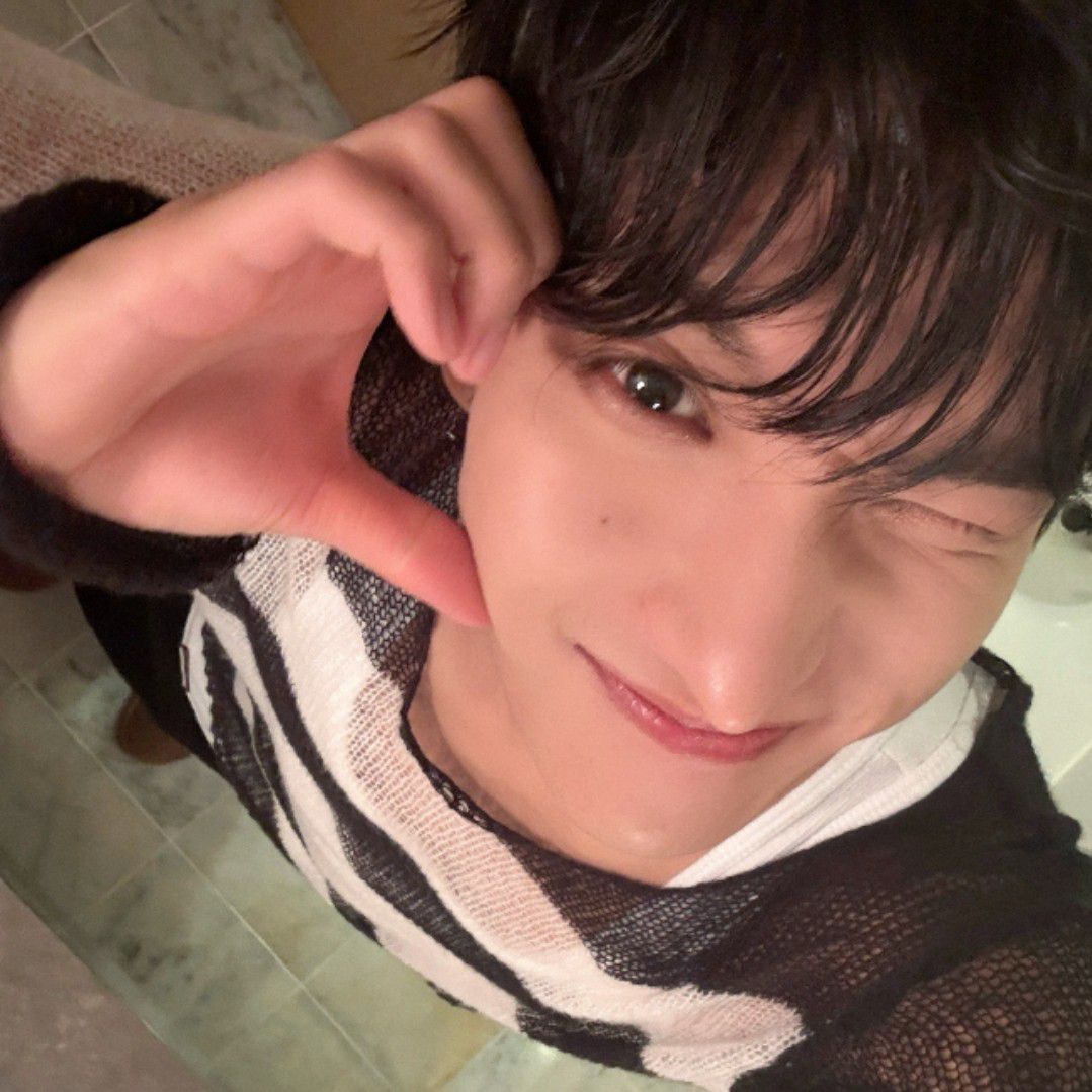 Behind-the-scenes cut of DK (SEVENTEEN)