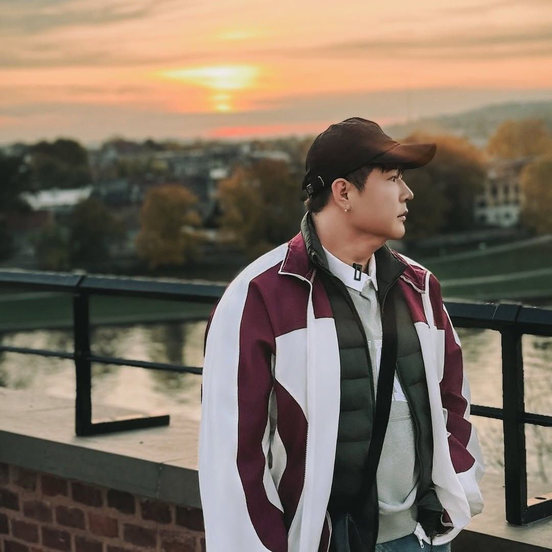 Latest photo of Shindong (Super Junior)