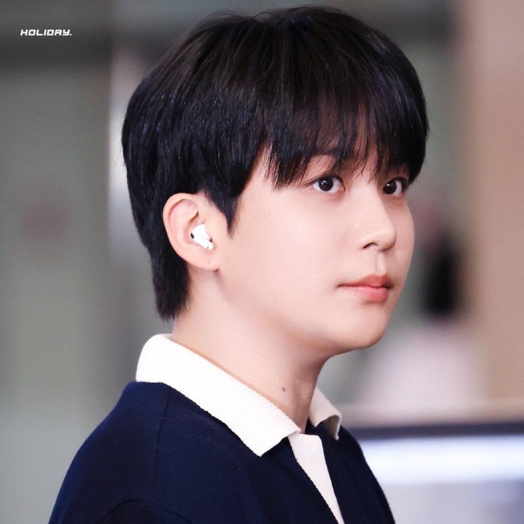Behind-the-scenes cut of Jongho (ATEEZ)
