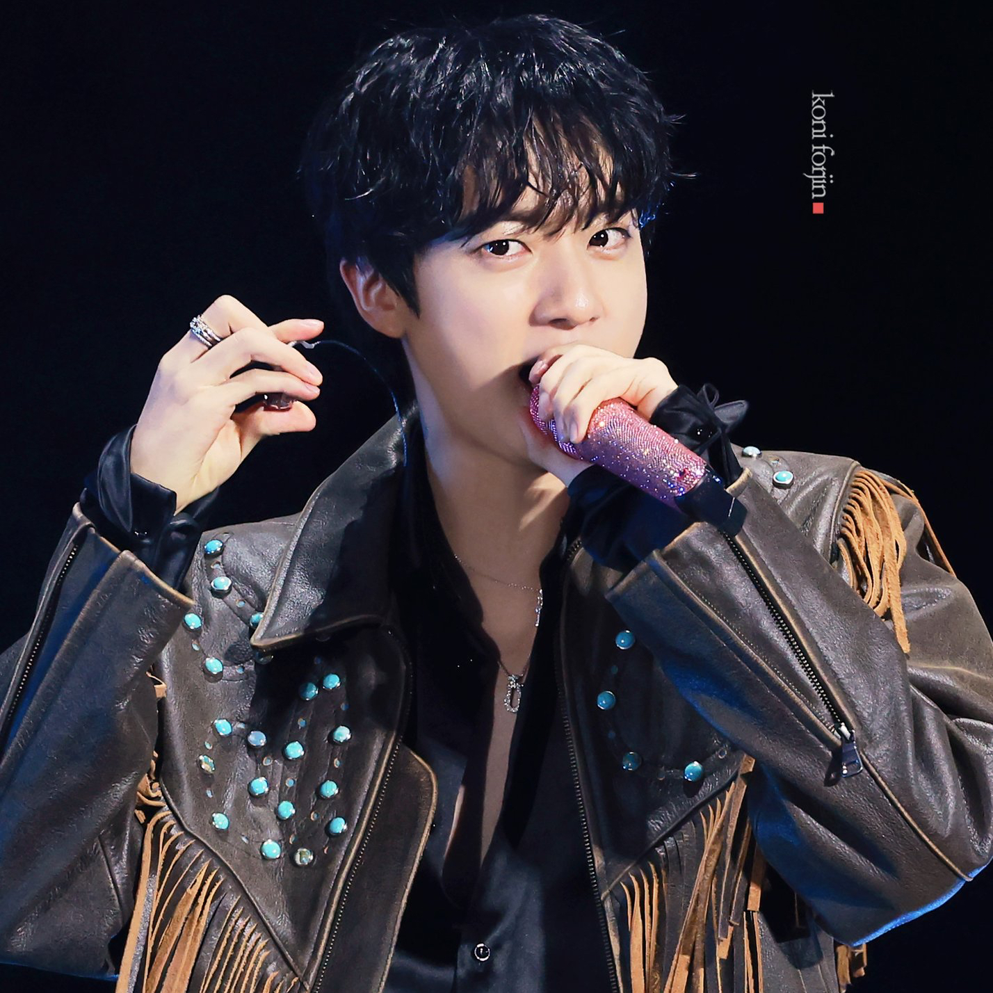 진 (방탄소년단)의 비하인드 컷