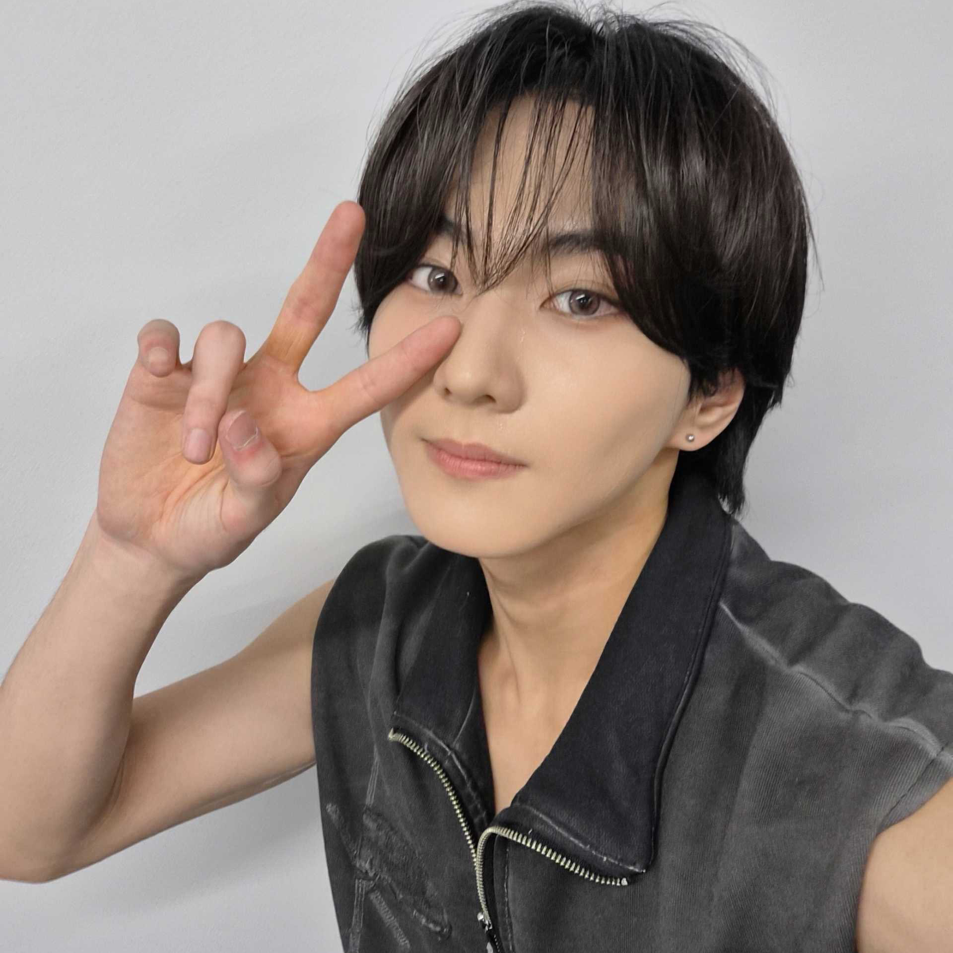 Recent activity shot of Jungwon (ENHYPEN)