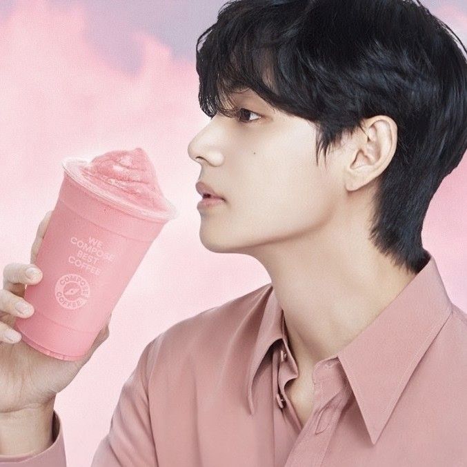 Behind-the-scenes cut of V (BTS)