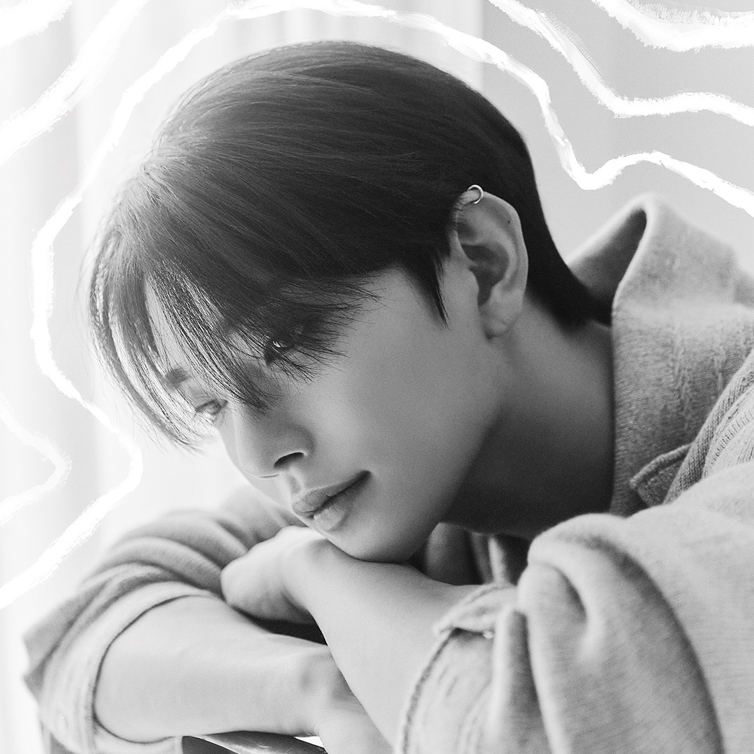 Recent activity shot of Joshua (SEVENTEEN)