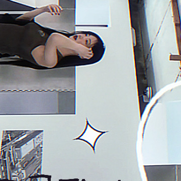 Behind-the-scenes cut of Soojin