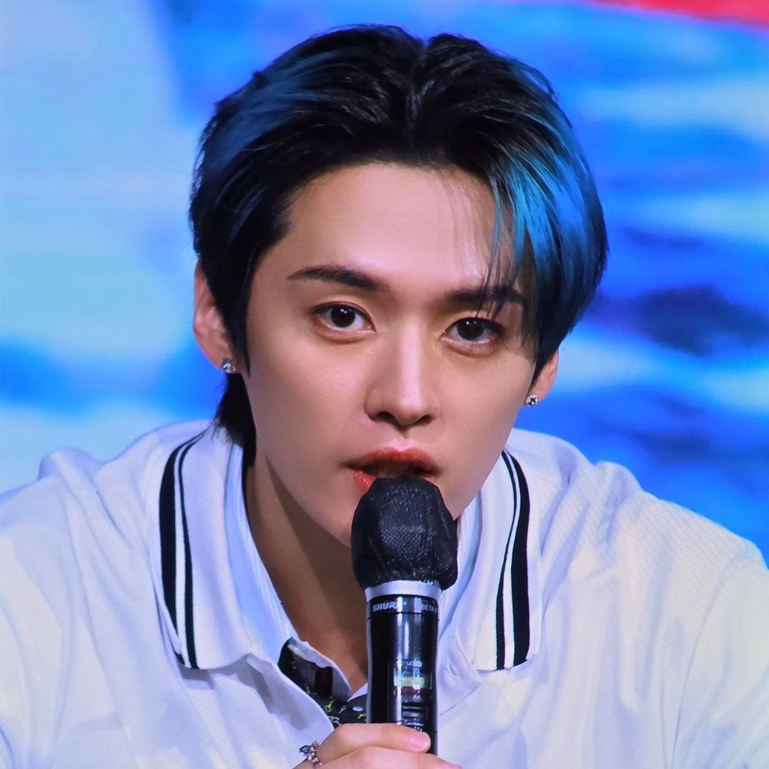 Recent activity shot of Lee Know (Stray Kids)