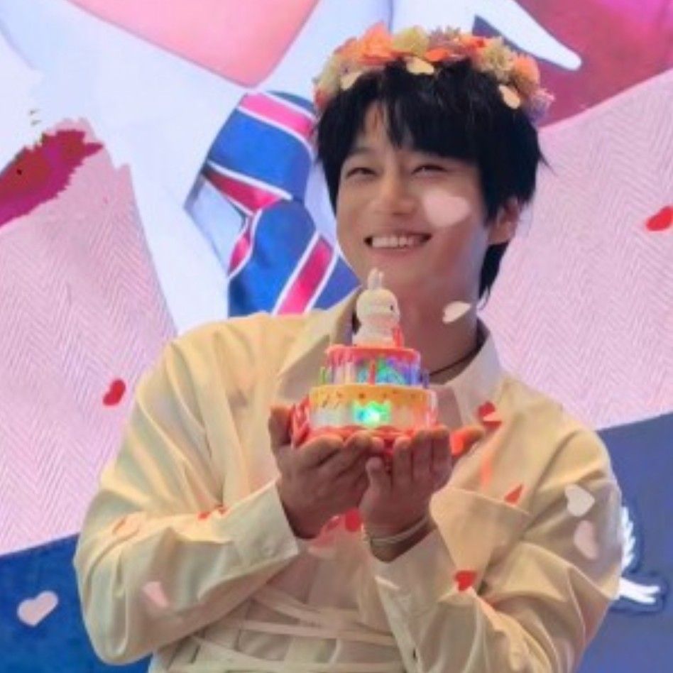 오늘 가장 핫한 케이팝 커뮤니티 피드