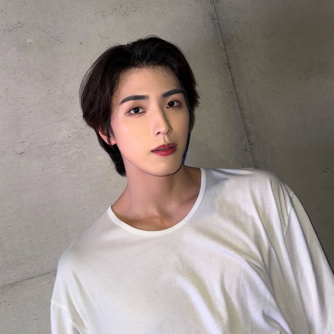 Behind-the-scenes cut of Yonghee (CIX)