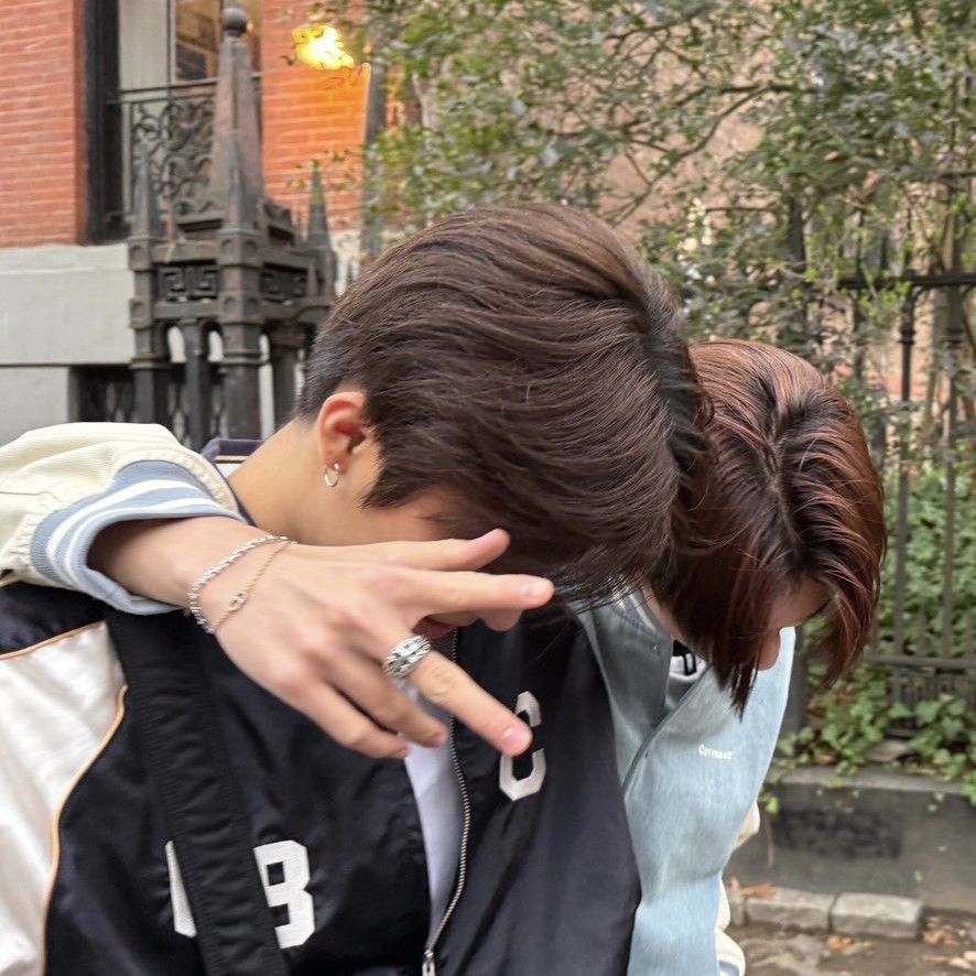 A moment captured by TREASURE's fan