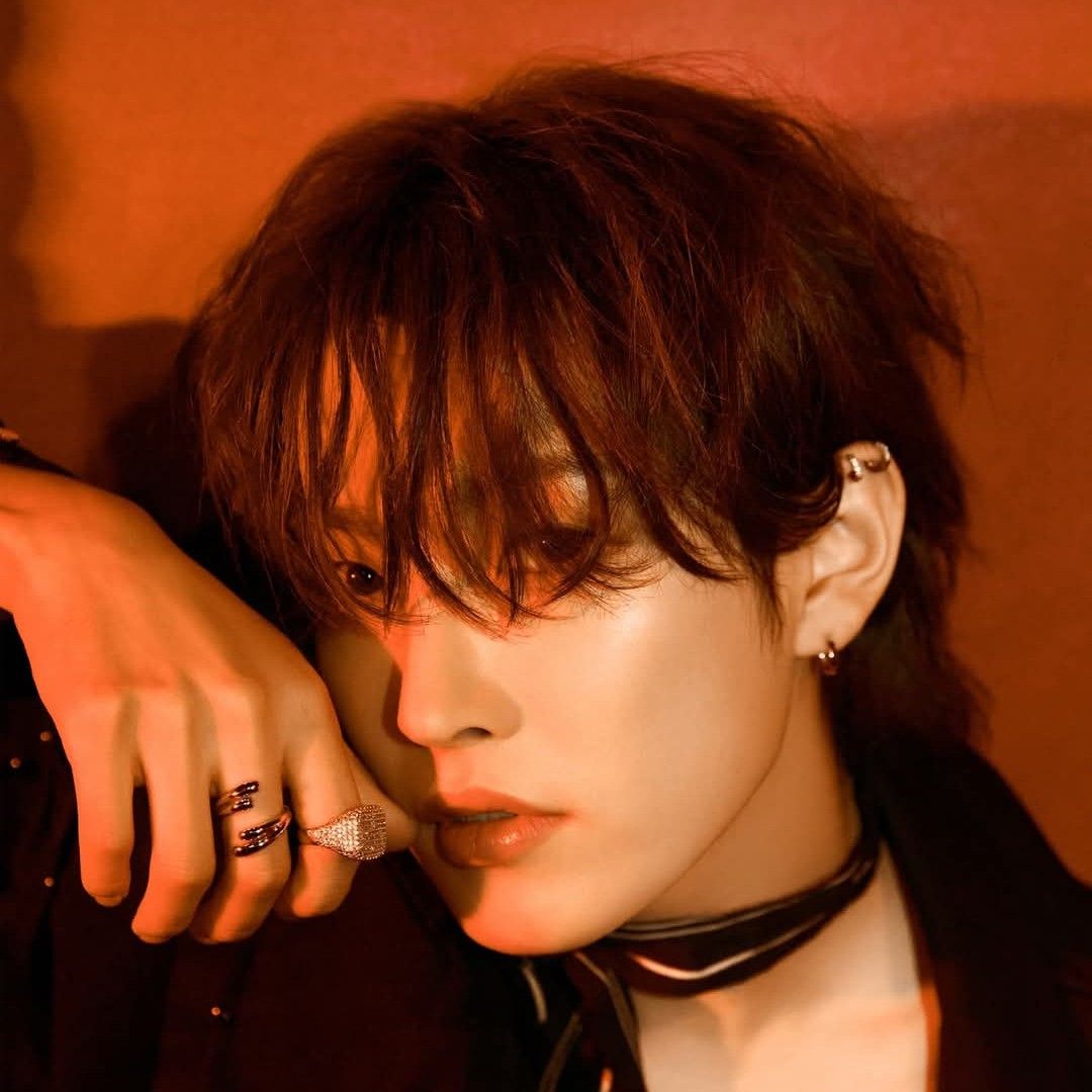 Behind-the-scenes cut of Hongjoong (ATEEZ)