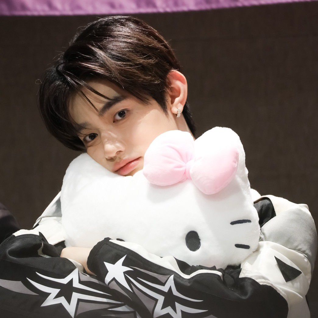 ジャン・ハオ (ZEROBASEONE)の最近の活動写真