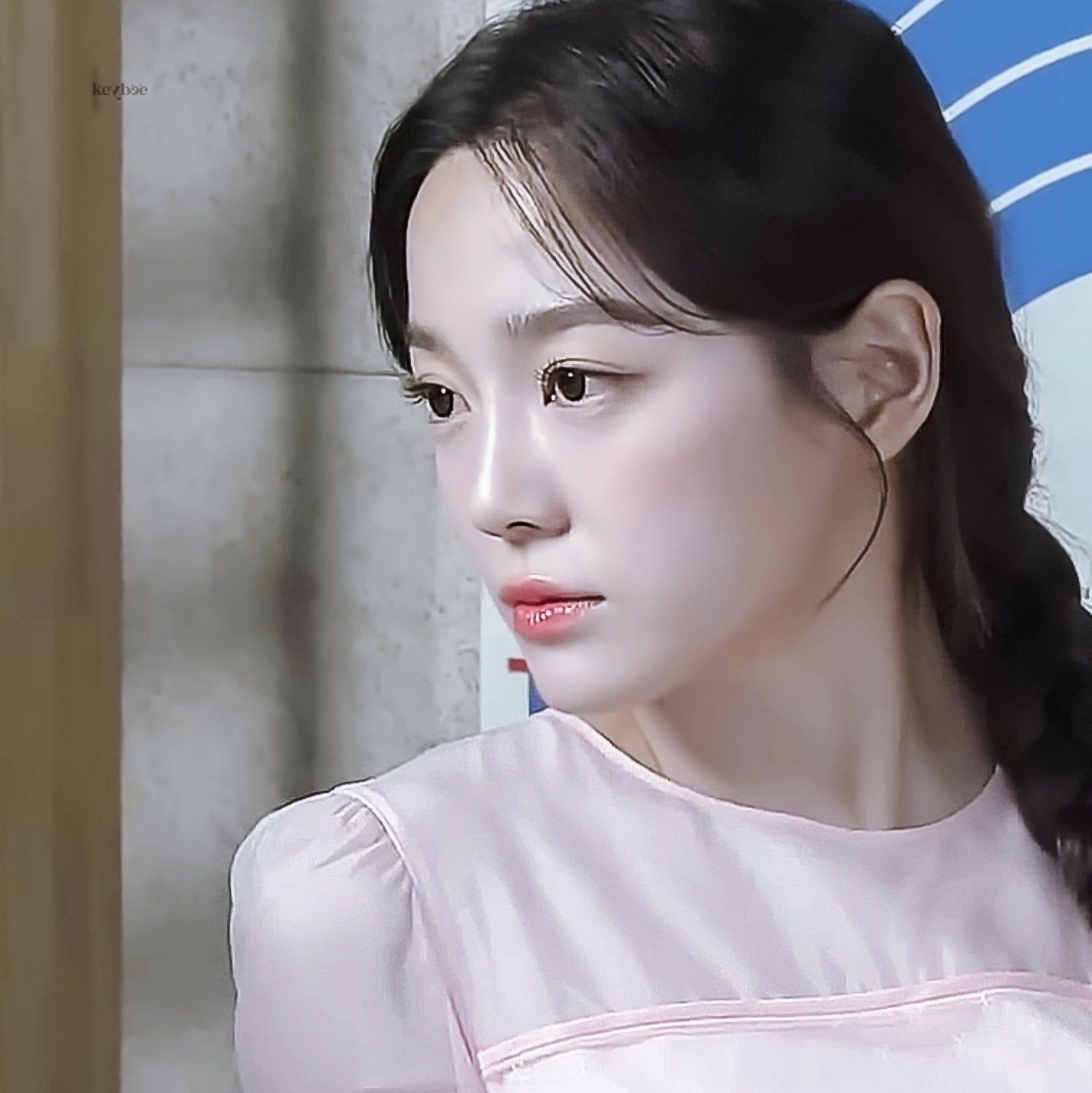 Behind-the-scenes cut of Sejeong