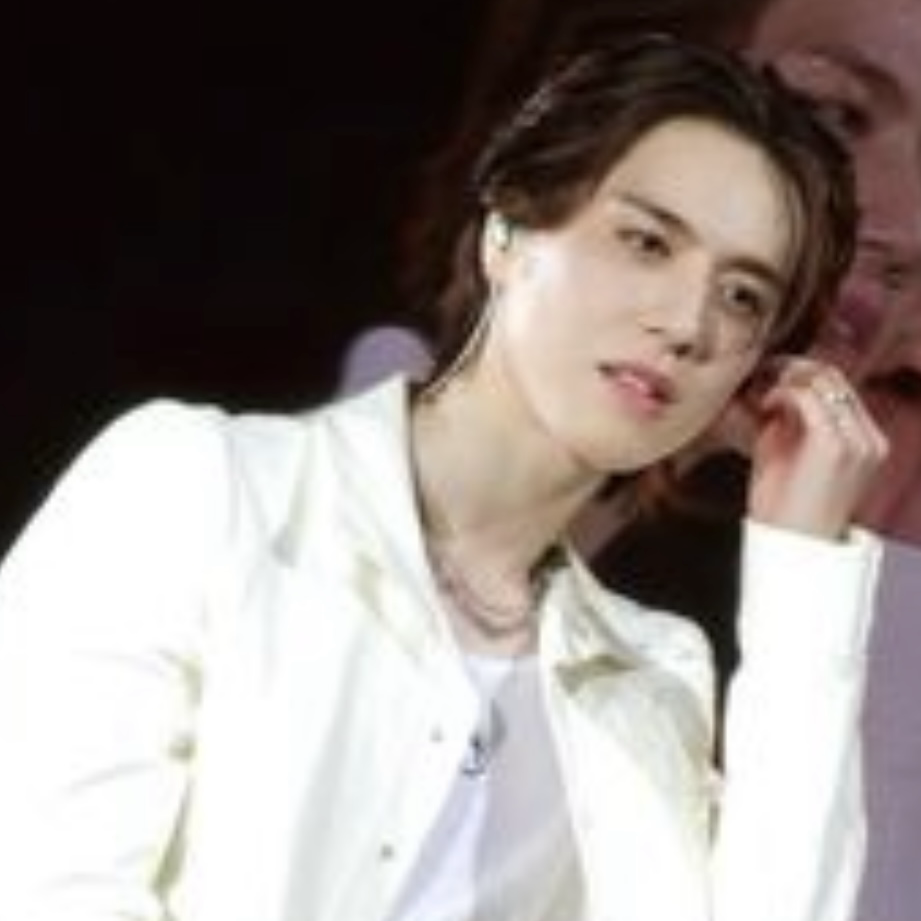 Latest photo of Yugyeom (GOT7)