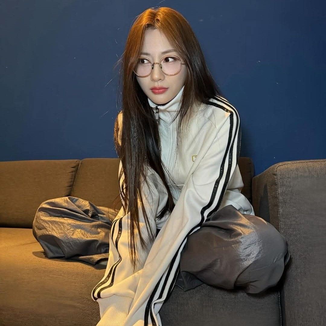 A moment captured by Oh Hayoung (Apink)'s fan