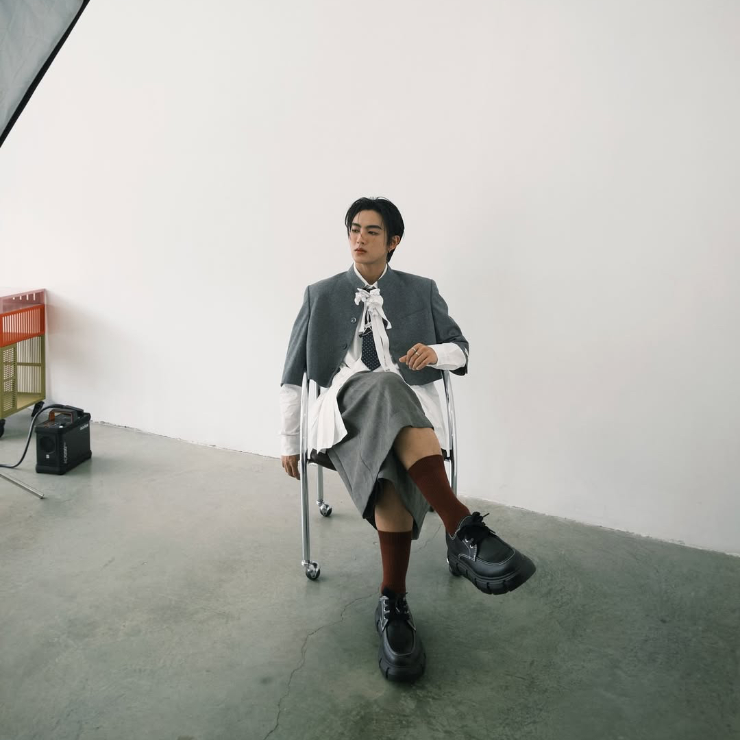 Behind-the-scenes cut of Heart (BUS)