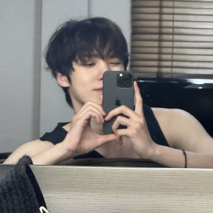 A moment captured by Yunho (ATEEZ)'s fan