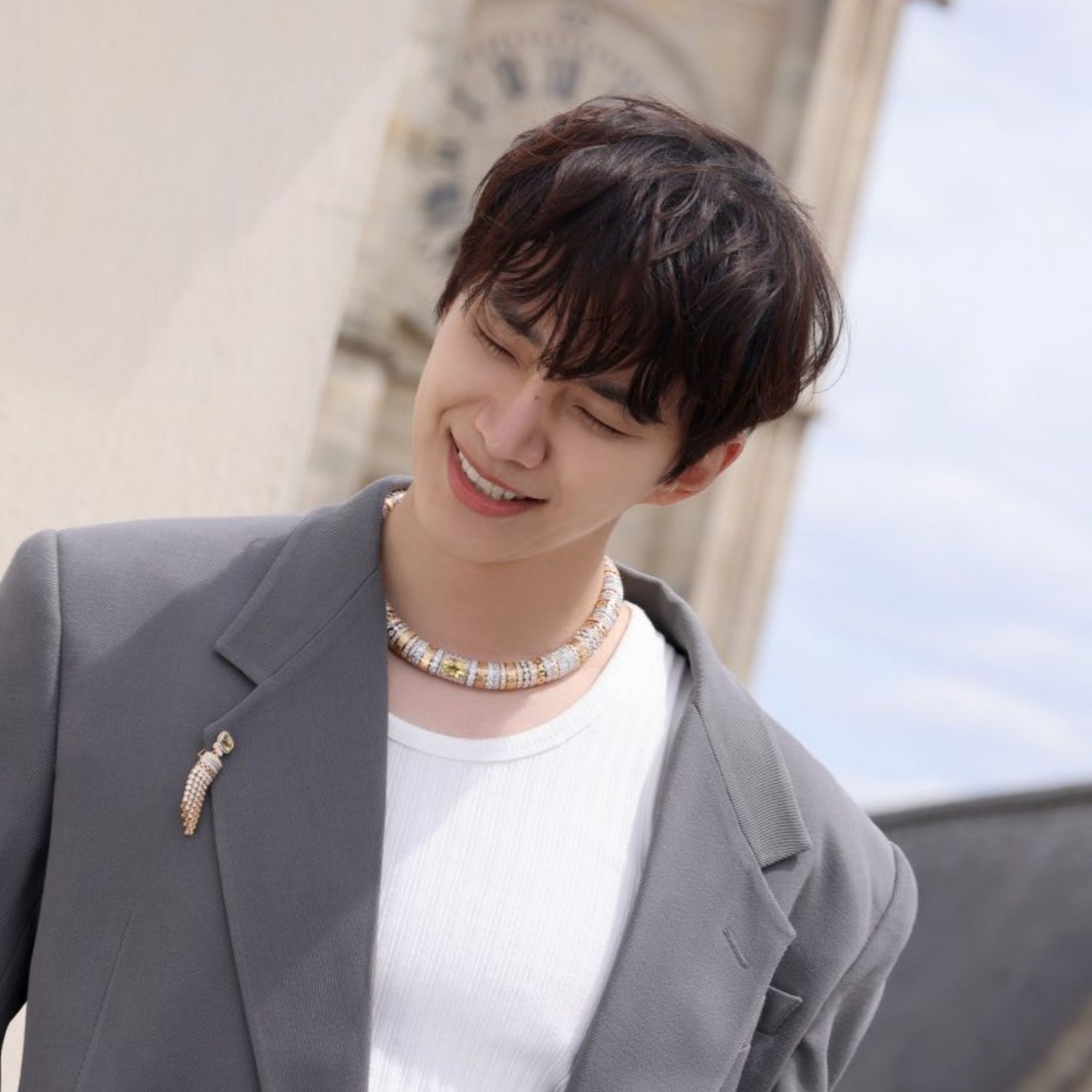 Behind-the-scenes cut of Junho (2PM)