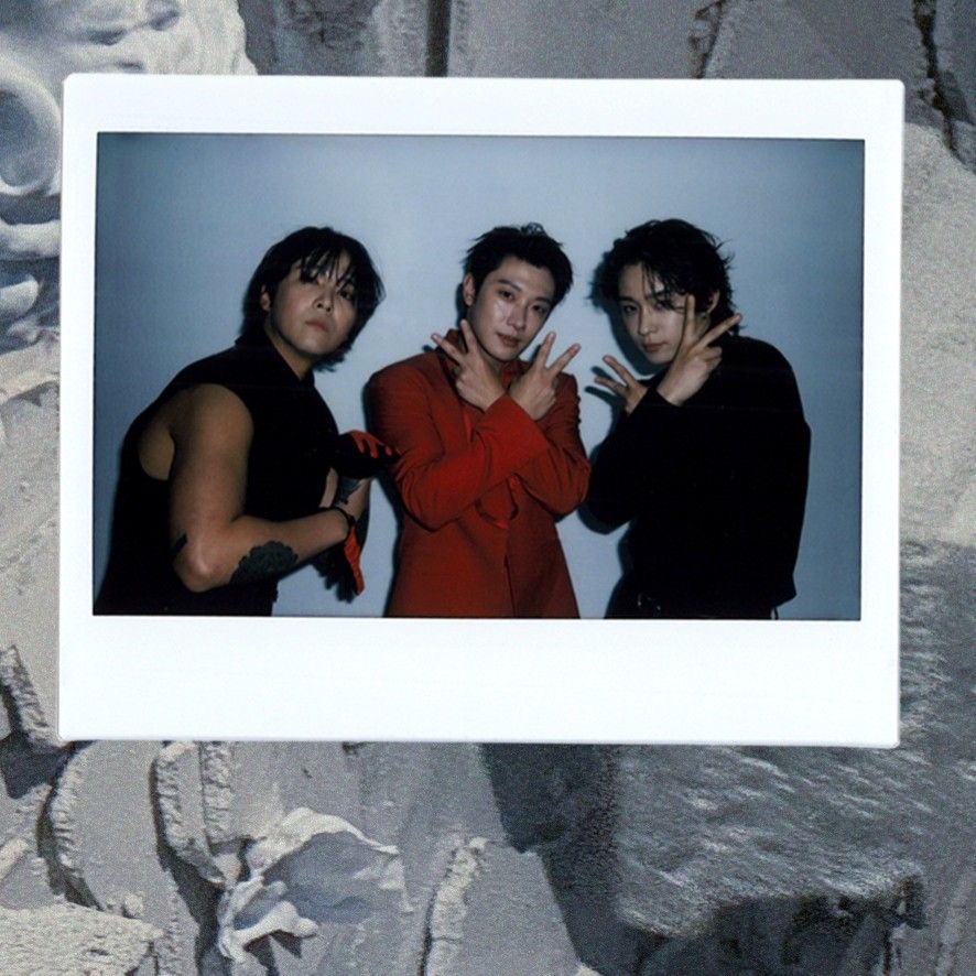 Behind-the-scenes cut of FTIsland