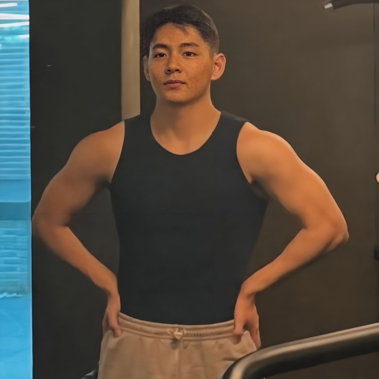Behind-the-scenes cut of V (BTS)