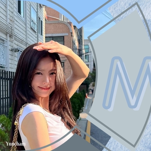 Recent activity shot of Miyeon (i-dle)