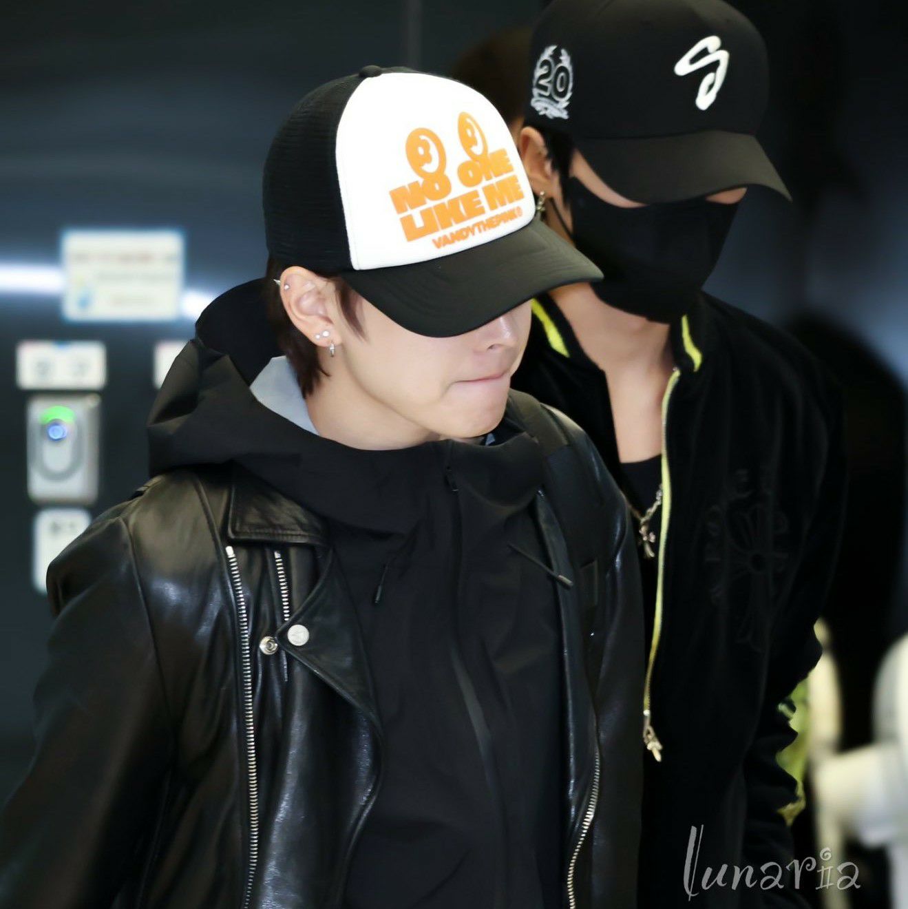 弘中 (ATEEZ)的最新照片