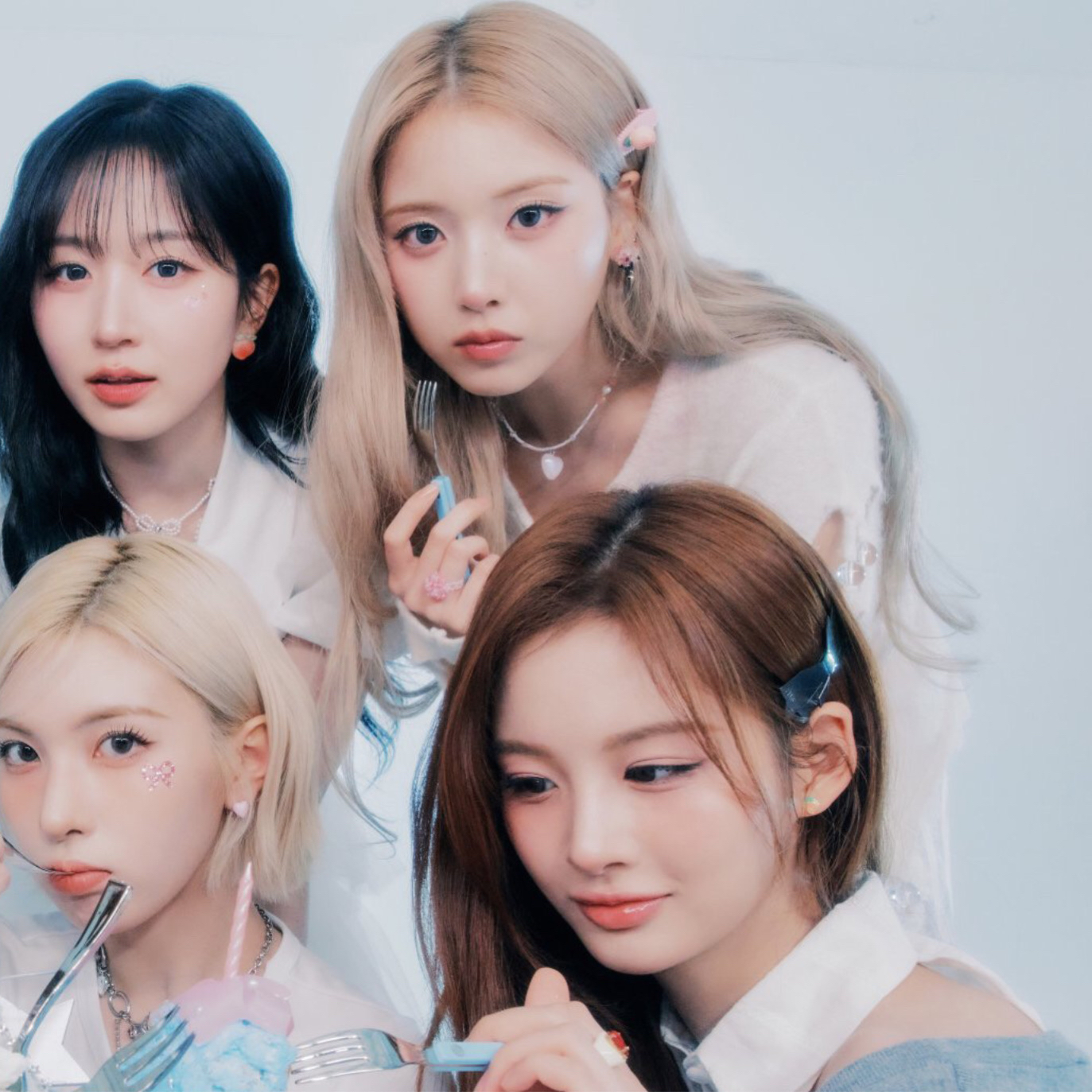 Behind-the-scenes cut of NMIXX