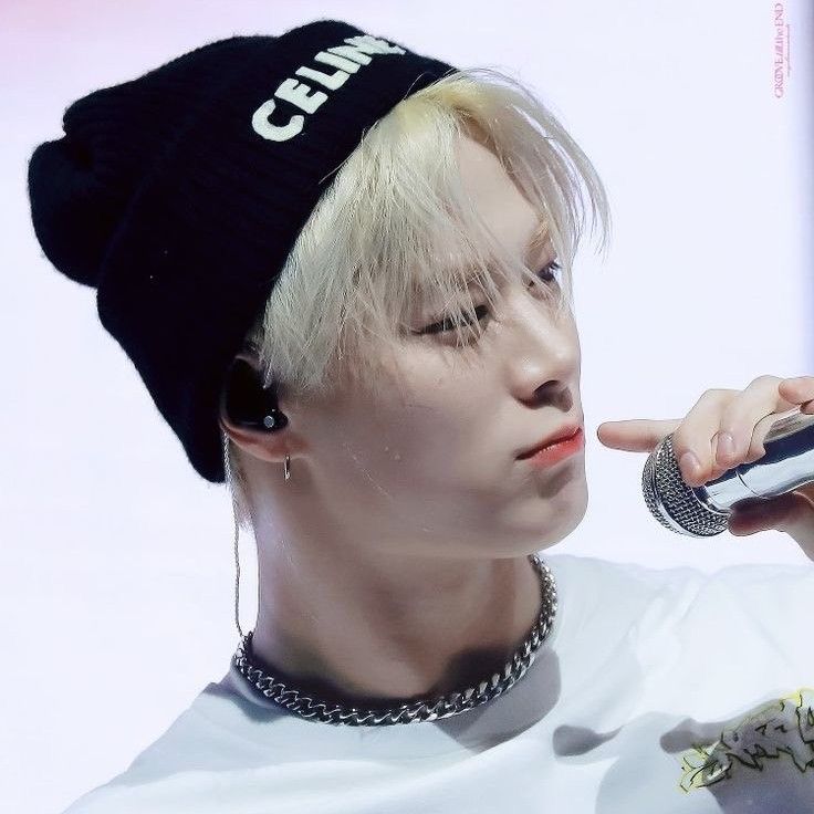 A moment captured by Moonbin (ASTRO)'s fan