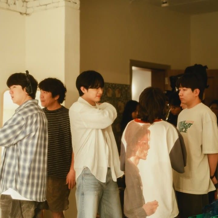 A moment captured by Lim Hyunsik (BTOB)'s fan