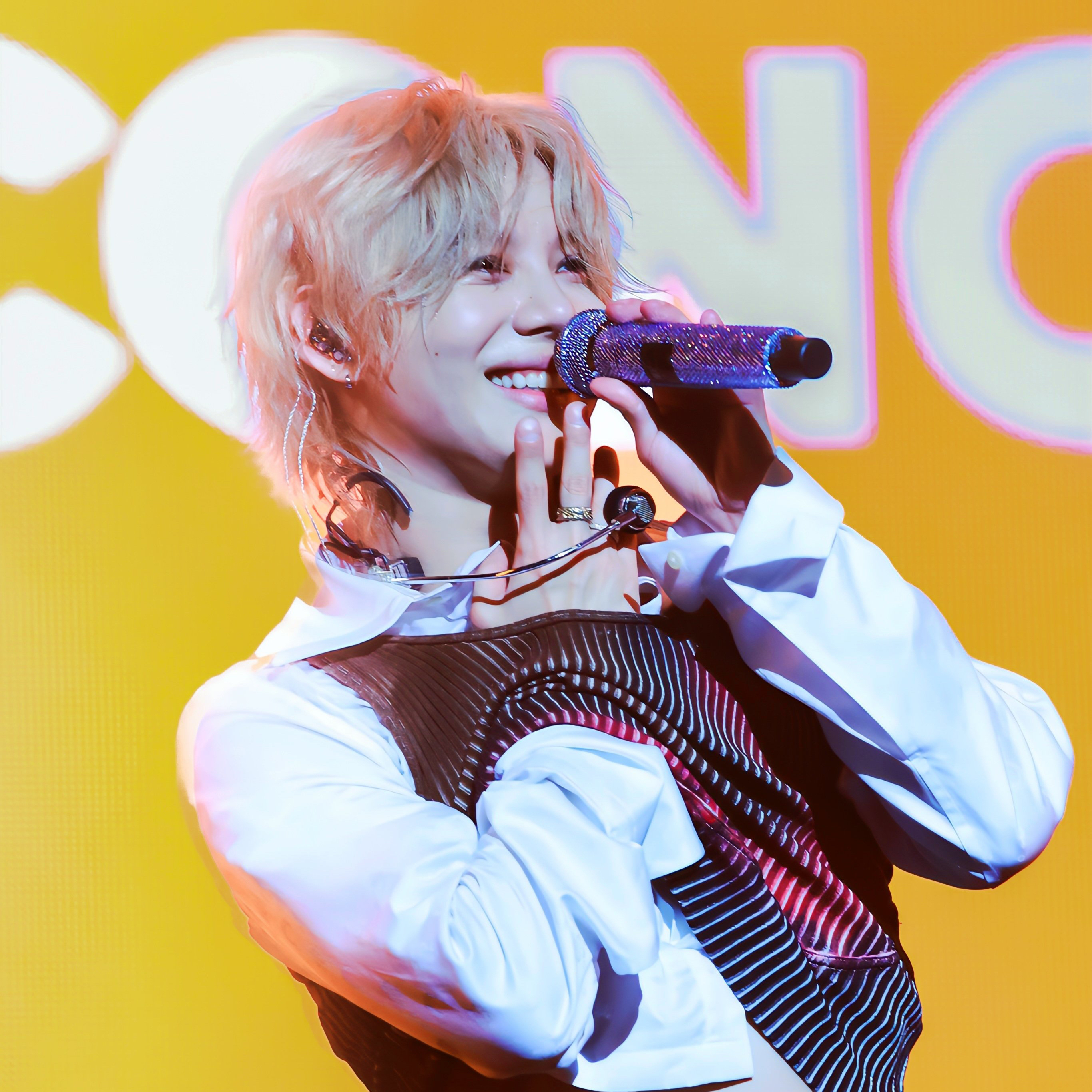 Recent activity shot of Taemin (SHINee)