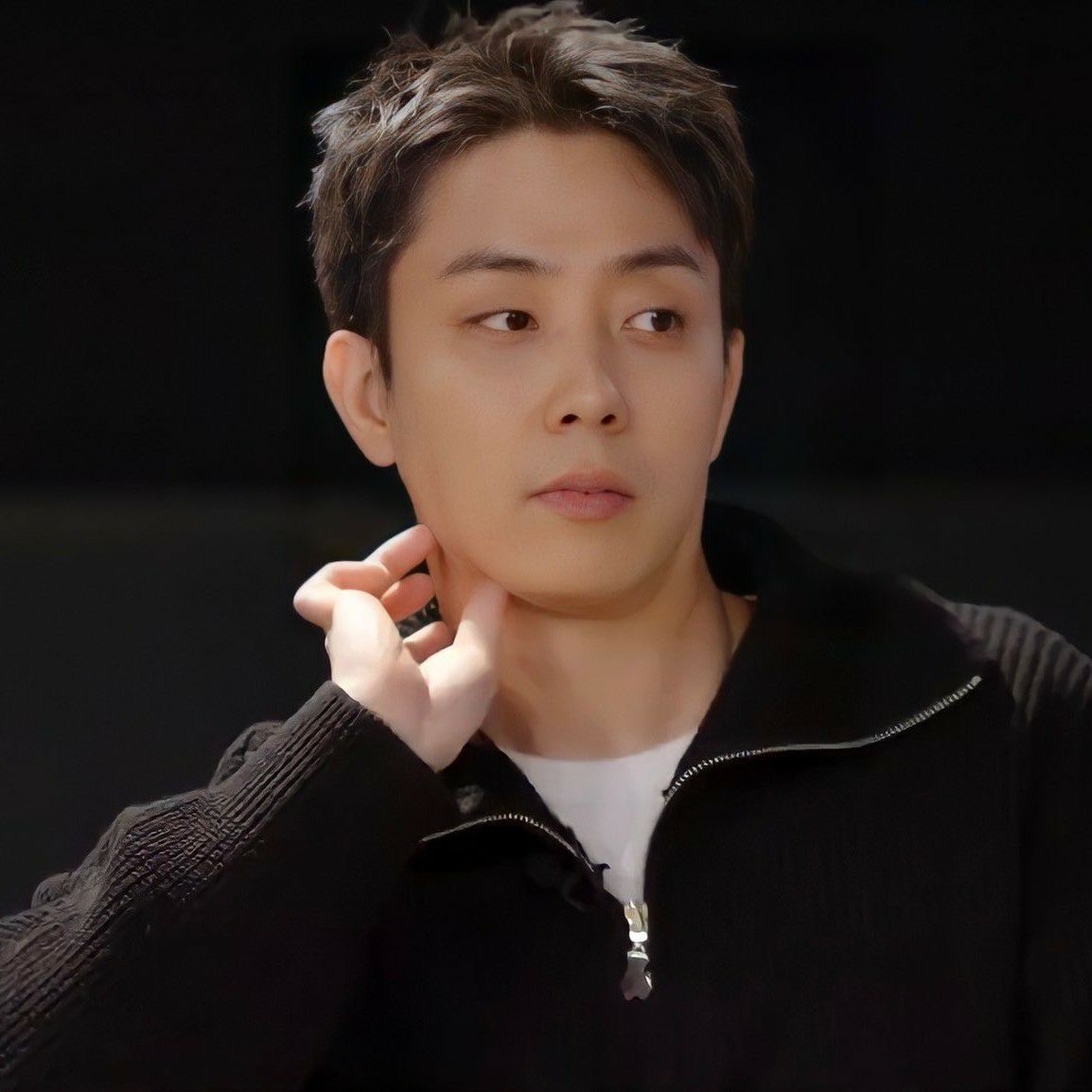A moment captured by Eun Jiwon (SECHSKIES)'s fan