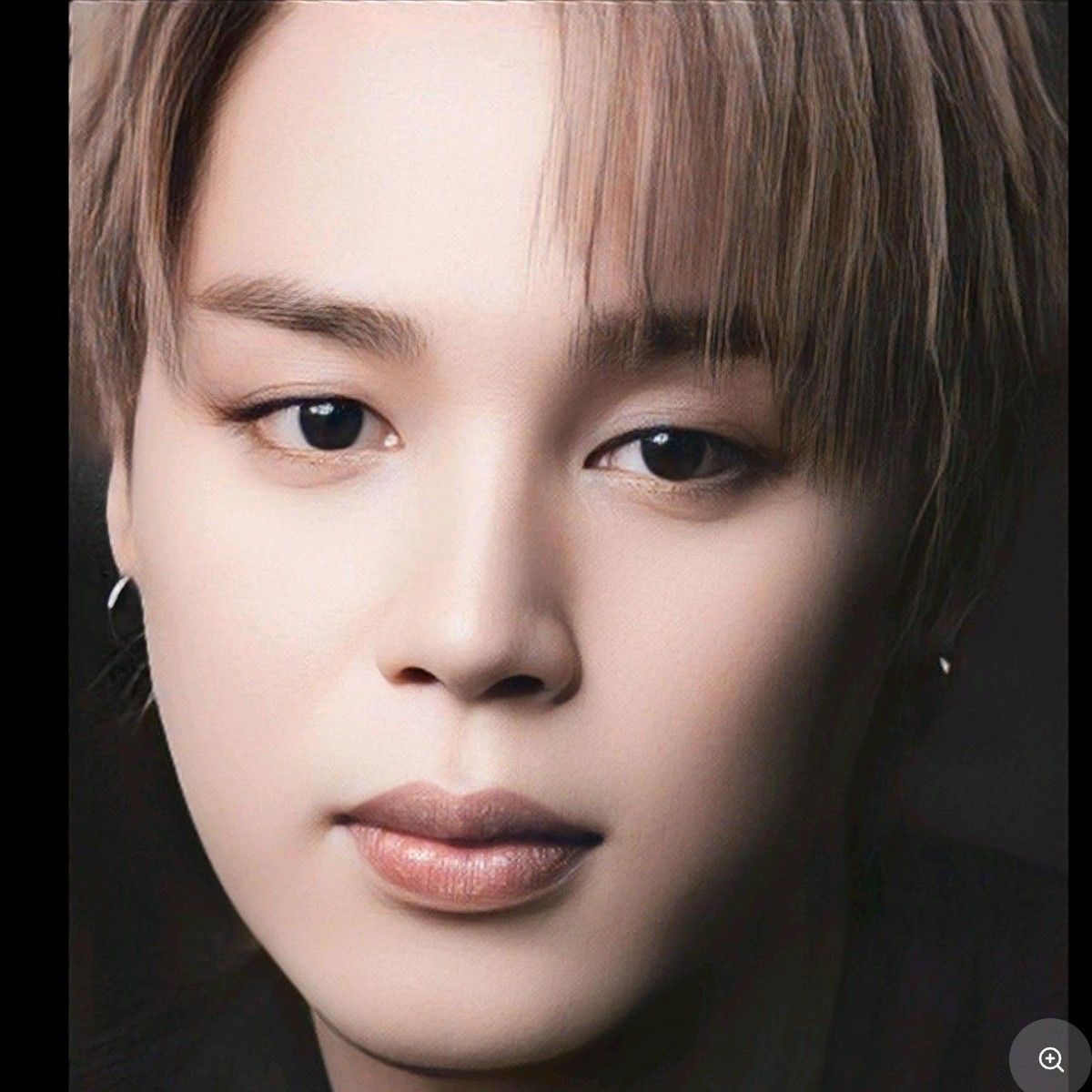 Foto aktivitas terbaru Jimin (BTS)