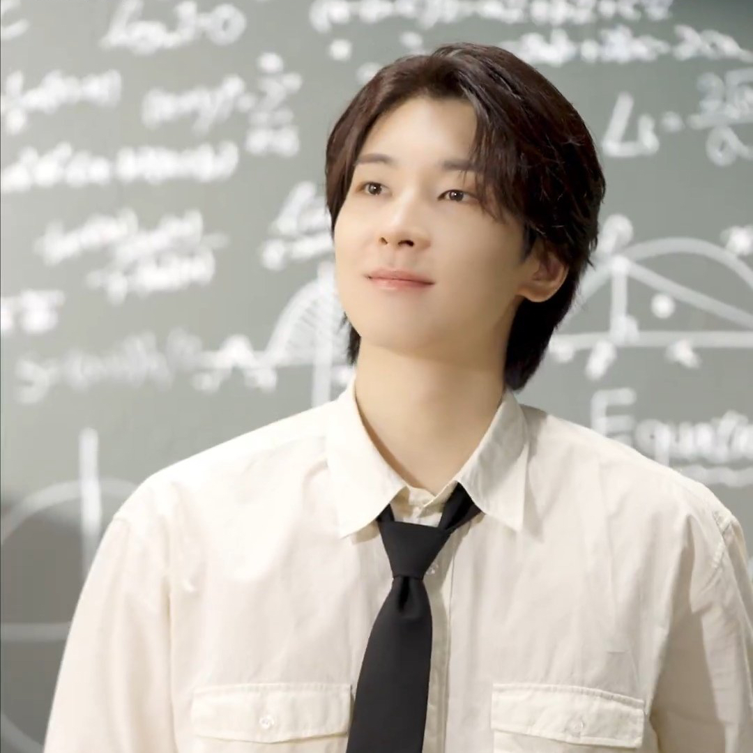 Latest photo of Wonwoo (SEVENTEEN)
