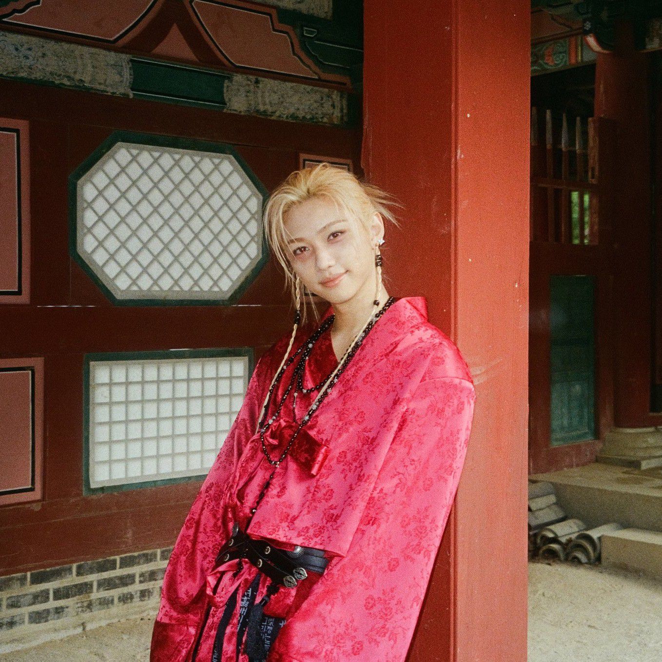 Latest photo of Felix (Stray Kids)