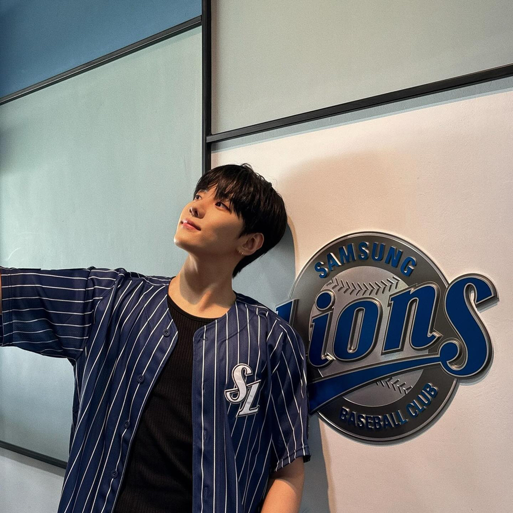 A moment captured by Jaechan (DKZ)'s fan
