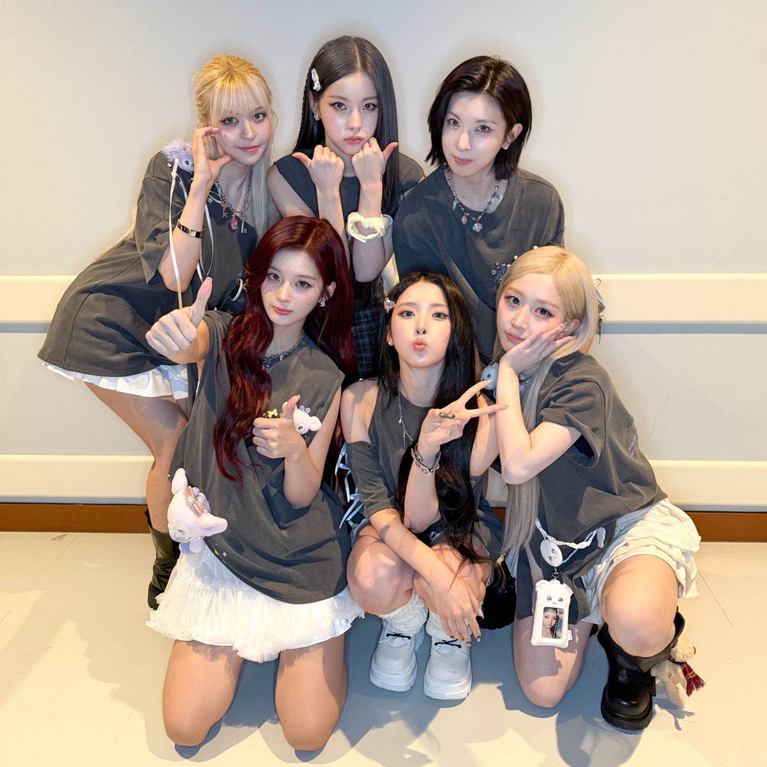 Behind-the-scenes cut of NMIXX