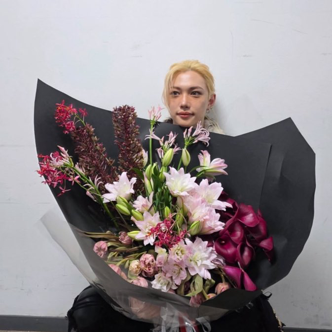 Behind-the-scenes cut of Felix (Stray Kids)