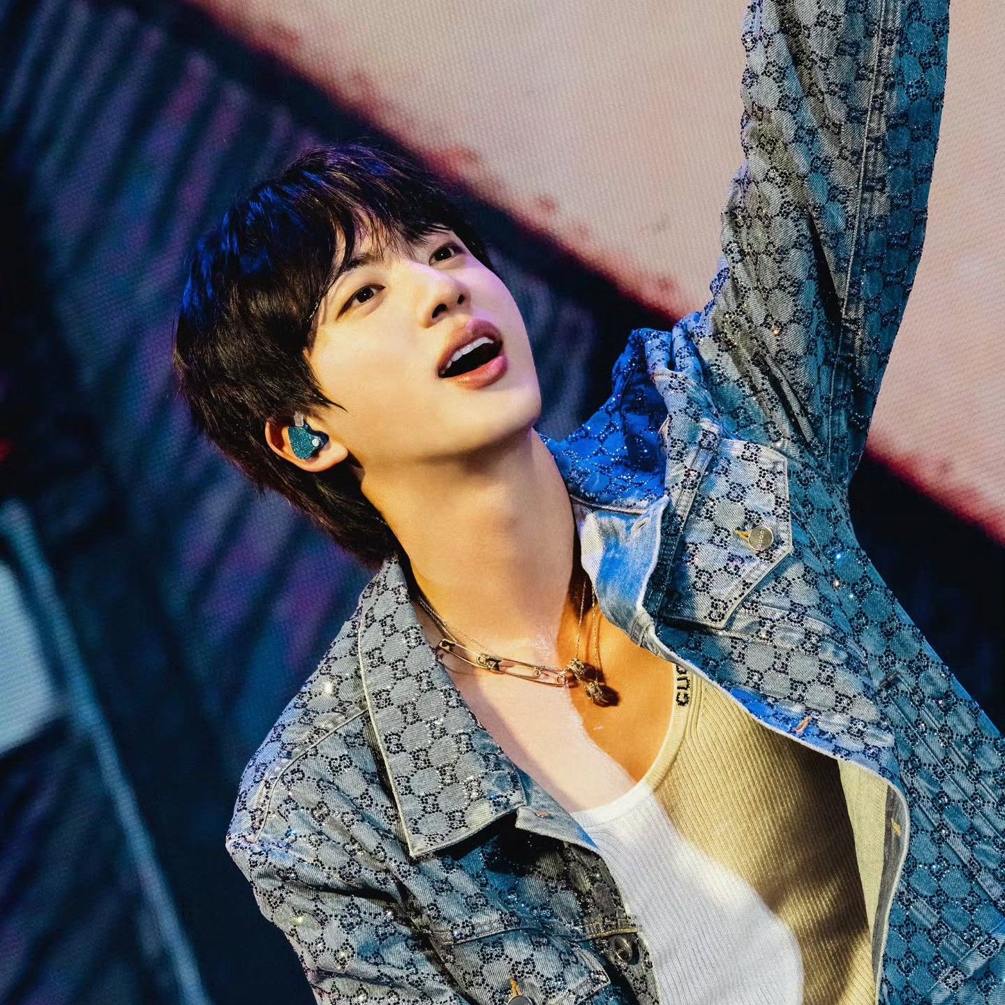 A moment captured by Jin (BTS)'s fan