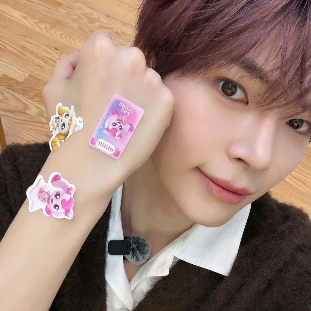 A moment captured by Sung Hanbin (ZEROBASEONE)'s fan