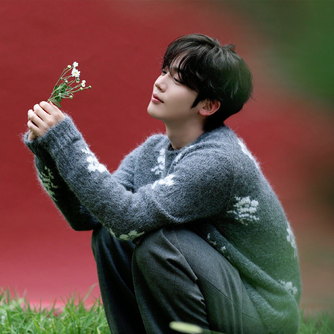 Recent activity shot of Kim Yohan (WEi)